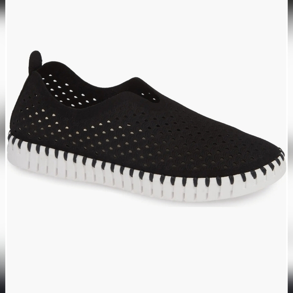 Ilse Jacobsen, Tulip 139 Perforated Slip-On Sneaker, Black, Size 7US/37EU - Picture 2 of 13